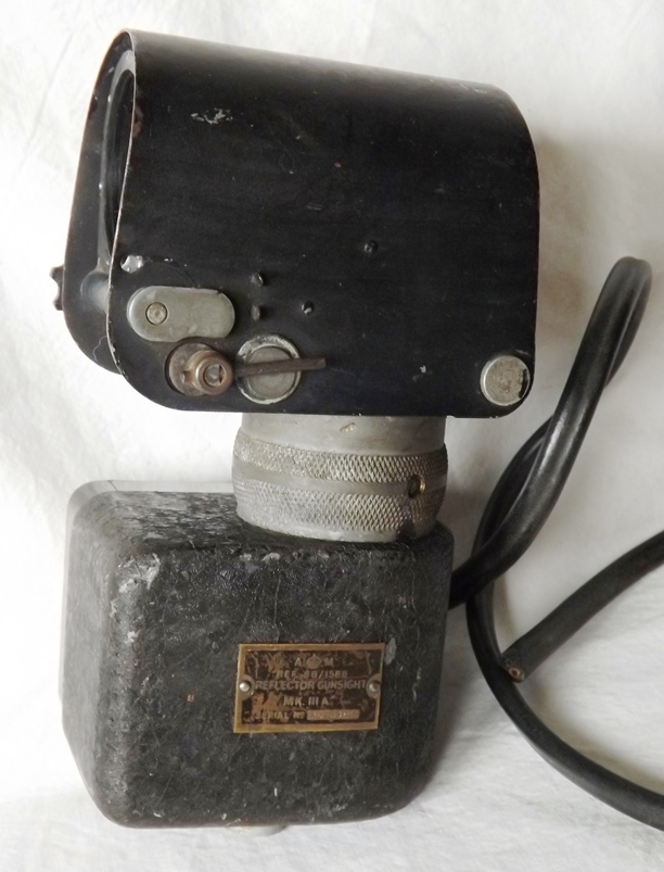 WW2 RAF Aircraft Reflector Gun Sight Mk3A for Turret Guns 8B/1588 eBay
